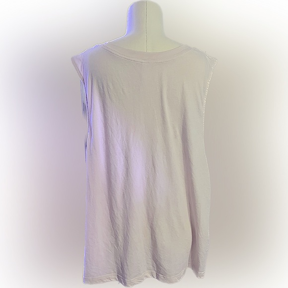 Fabletics Graphic Tank Pink Size 4X NWOT - Picture 3 of 4